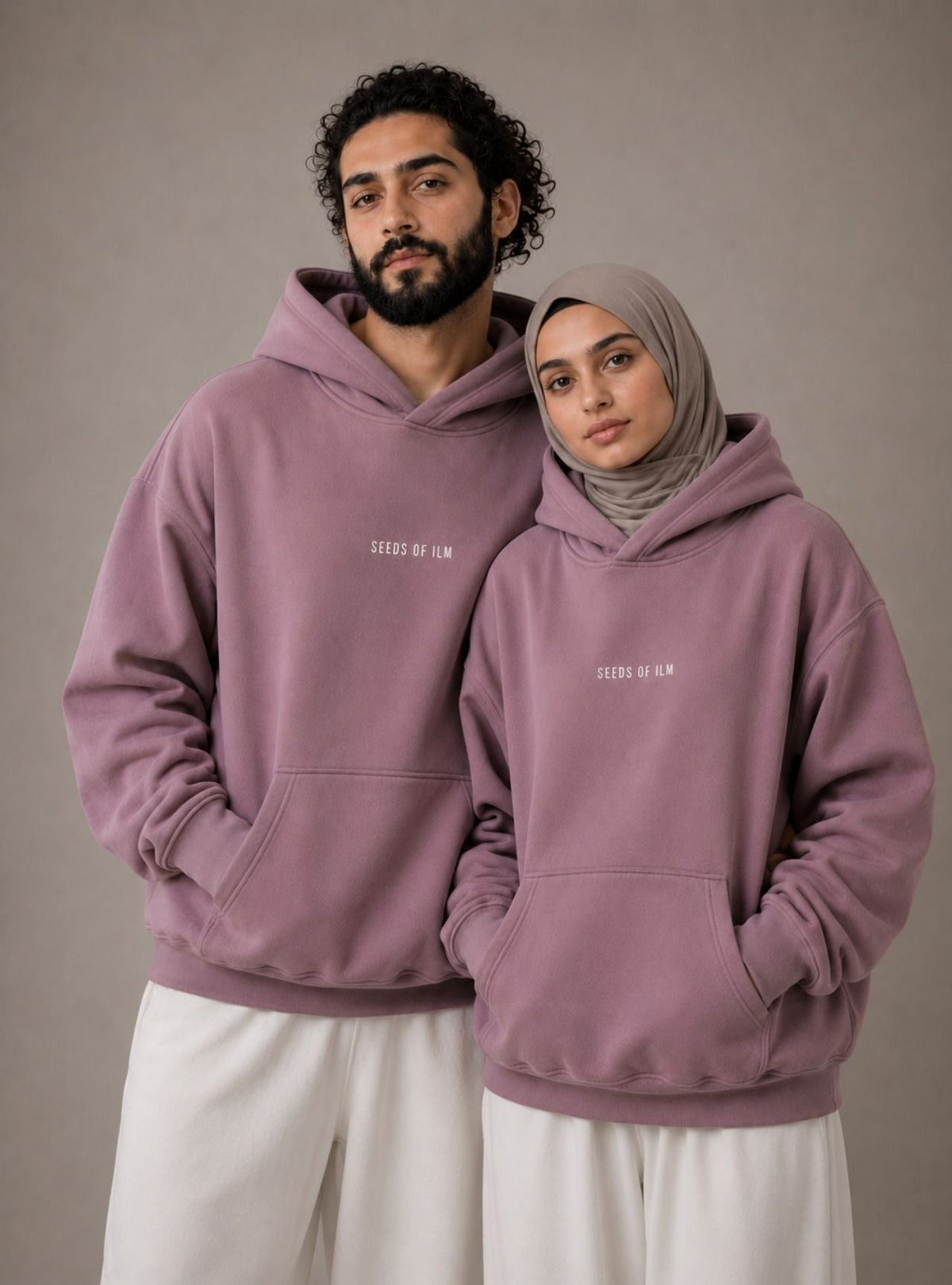 SIGNATURE HOODIE